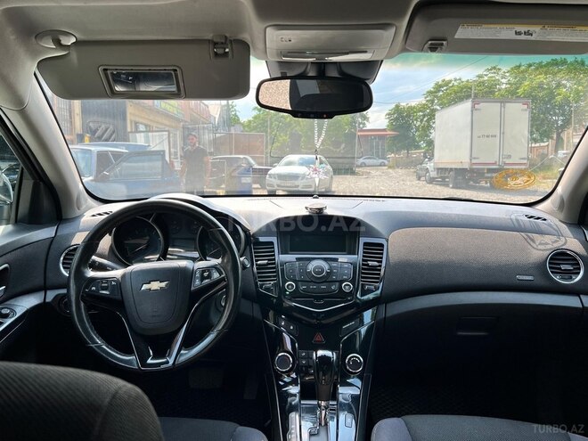 Chevrolet Cruze 2012, 317,000 km - 1.4 л - Quba