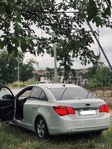 Chevrolet Cruze 2012, 317,000 km - 1.4 л - Quba