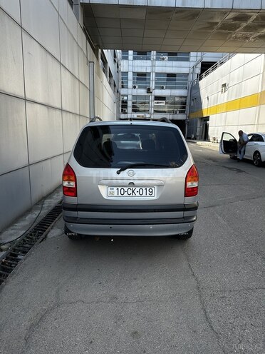 Opel Zafira 2001, 313,000 km - 1.8 л - Bakı