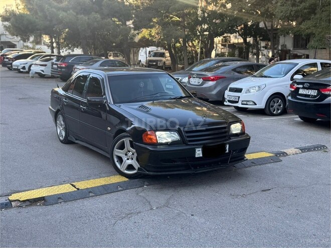 Mercedes C 240 1997, 352,588 km - 2.4 l - Bakı
