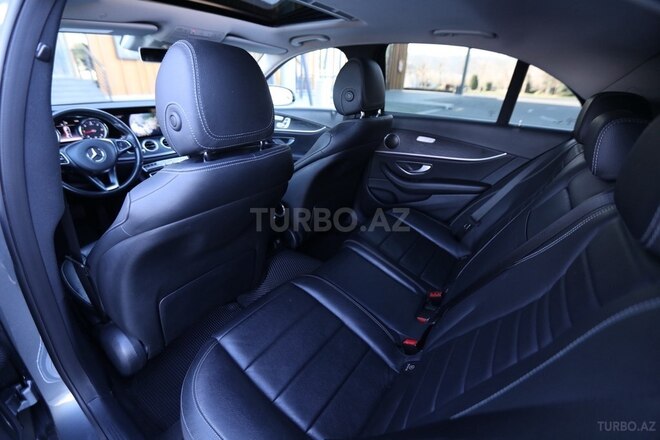 Mercedes E 220 d 2017, 197,000 km - 2.0 l - Bakı