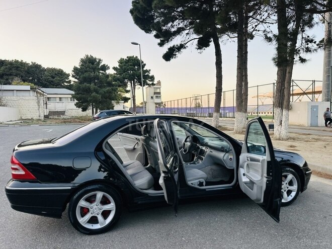 Mercedes C 200 2006, 214,411 km - 1.8 л - Sumqayıt