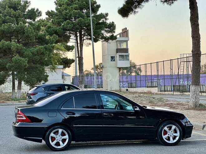 Mercedes C 200 2006, 214,411 km - 1.8 л - Sumqayıt