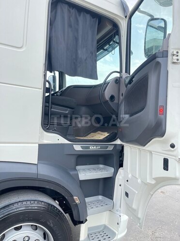 DAF XF 480 2017, 890,000 km - 12.0 l - Bakı
