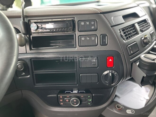DAF XF 480 2017, 890,000 km - 12.0 l - Bakı