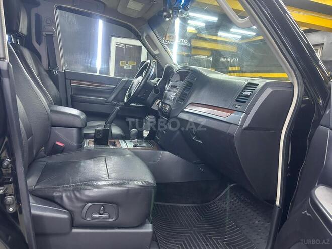 Mitsubishi Pajero 2008, 312,100 km - 3.0 л - Bakı