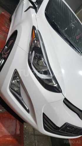 Hyundai Elantra 2015, 193,926 km - 2.0 l - Masallı