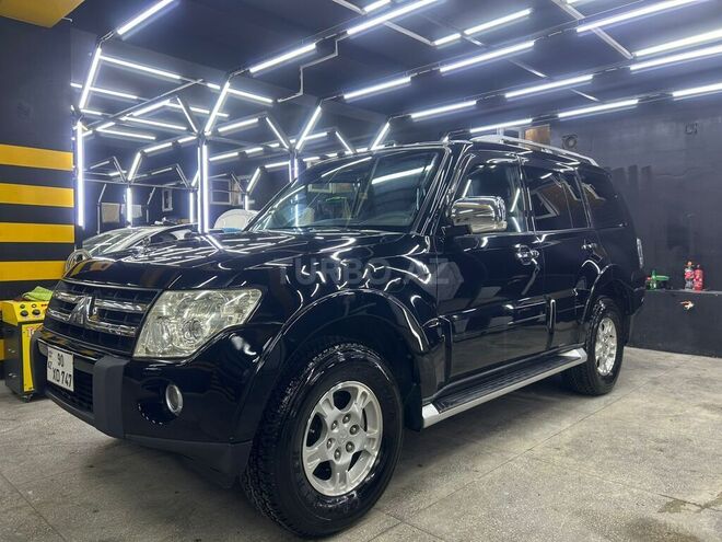 Mitsubishi Pajero 2008, 312,100 km - 3.0 л - Bakı