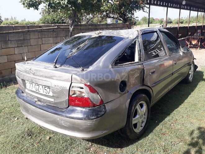 Opel Vectra 1997, 208,500 km - 2.0 l - Sabirabad