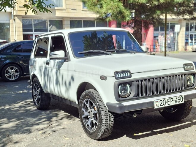 LADA (VAZ) Niva 2015, 200,000 km - 1.7 l - Zaqatala