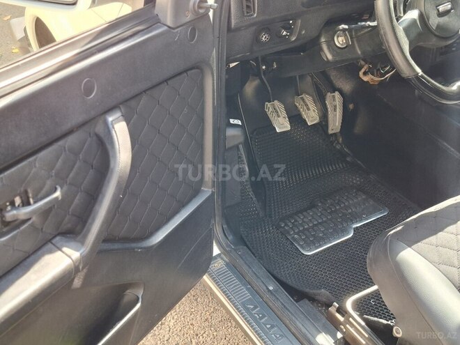 LADA (VAZ) Niva 2015, 200,000 km - 1.7 l - Zaqatala