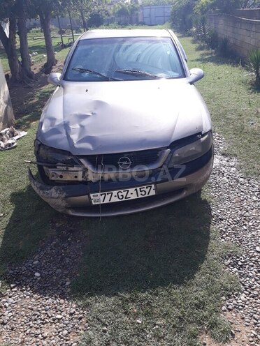 Opel Vectra 1997, 208,500 km - 2.0 l - Sabirabad