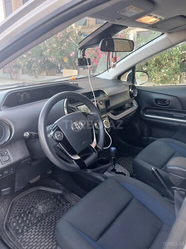 Toyota Aqua 2018, 70,000 km - 1.5 л - Bakı