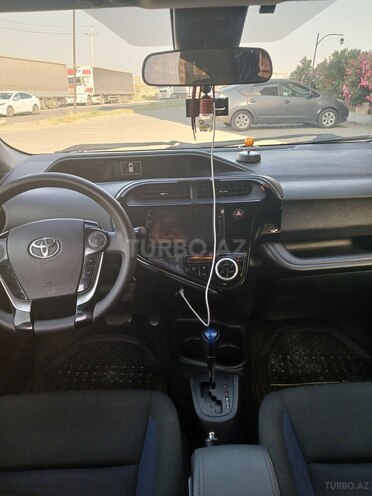 Toyota Aqua 2018, 70,000 km - 1.5 л - Bakı