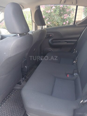 Toyota Aqua 2018, 70,000 km - 1.5 л - Bakı