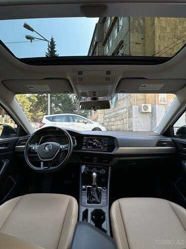 Volkswagen Jetta 2019, 124,241 km - 1.4 l - Bakı