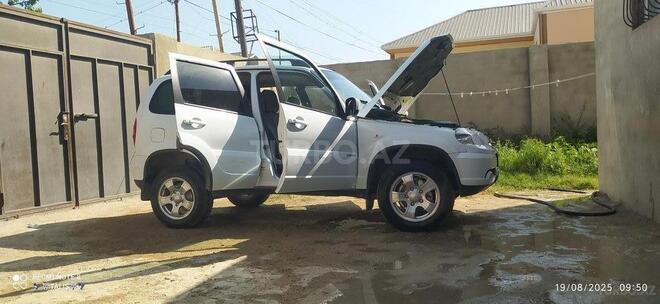 Chevrolet Niva 2013, 150,962 km - 1.7 л - Bakı