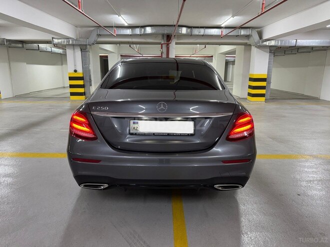 Mercedes E 250 2018, 39,800 km - 2.0 l - Bakı