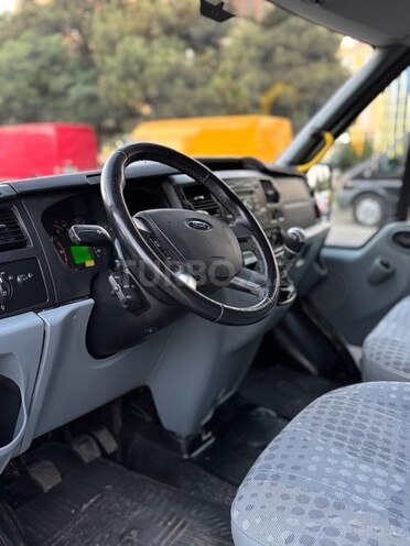 Ford Transit 2010, 182,000 km - 2.2 л - Bakı