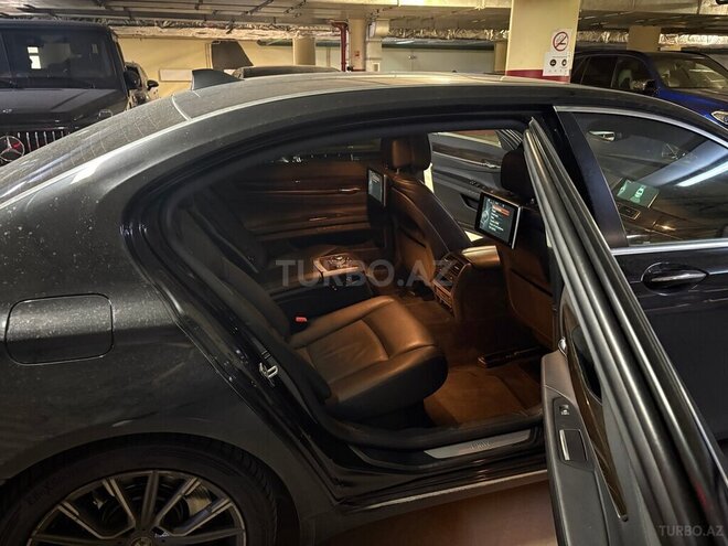 BMW 750 2013, 203,928 km - 4.4 l - Bakı