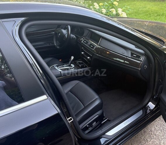 BMW 750 2013, 203,928 km - 4.4 l - Bakı