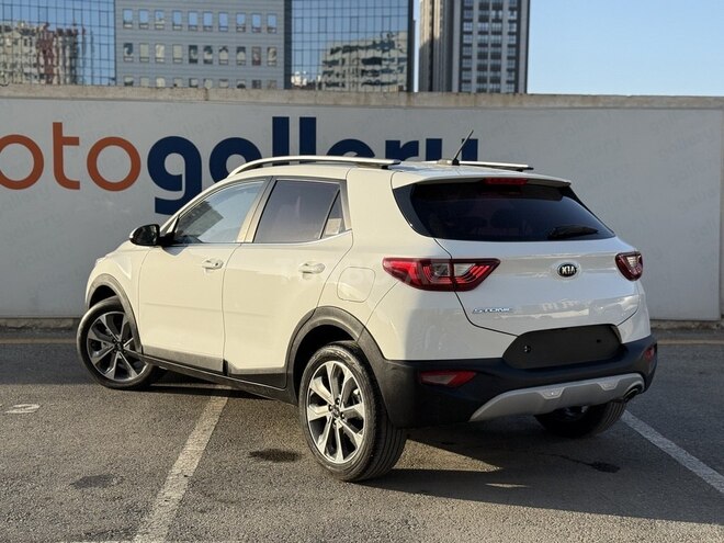 Kia Stonic 2018, 167,000 km - 1.6 l - Bakı