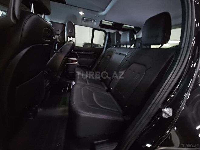 Land Rover Defender 2022, 78,982 km - 2.0 l - Bakı