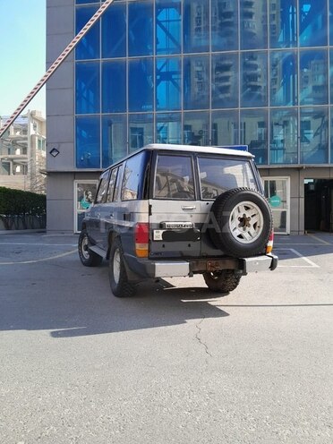 Toyota Land Cruiser Prado 1992, 157,000 km - 2.4 l - Bakı
