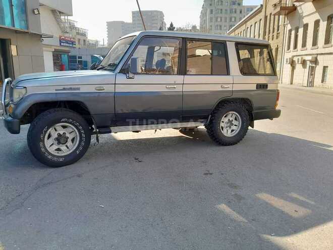 Toyota Land Cruiser Prado 1992, 157,000 km - 2.4 l - Bakı