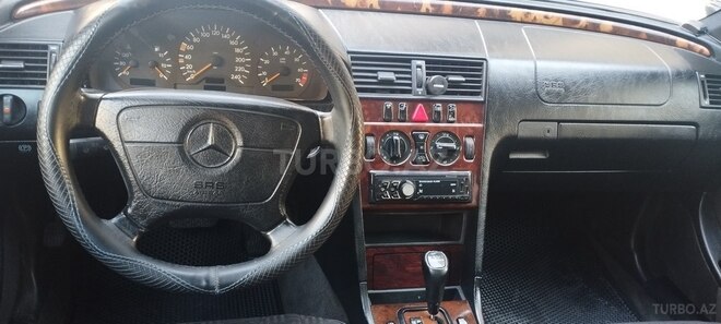 Mercedes C 200 1998, 303,000 km - 2.0 л - Bakı