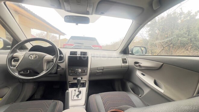 Toyota Corolla 2009, 210,000 km - 1.8 l - Bakı
