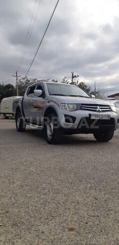 Mitsubishi L200 2011, 218,800 km - 2.5 l - Gəncə