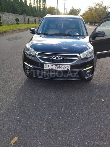 Chery Tiggo 3 2015, 231,000 km - 1.6 l - Qax