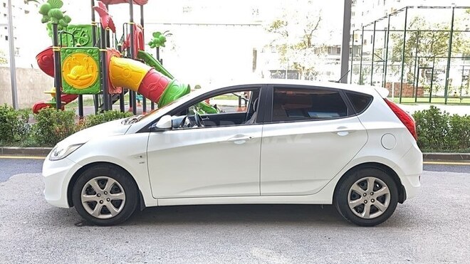 Hyundai Accent 2013, 219,000 km - 1.6 l - Bakı