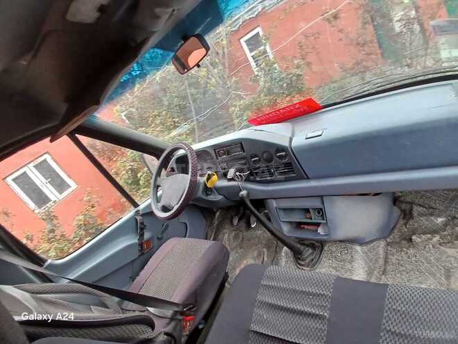 Mercedes Sprinter 312 1999, 367,800 km - 2.9 l - Ağcabədi