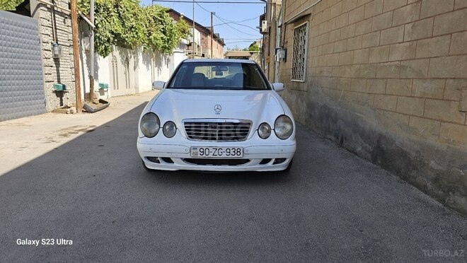 Mercedes E 270 2001, 350,000 km - 2.7 l - Bakı