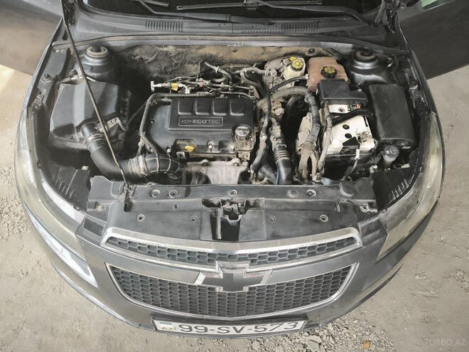 Chevrolet Cruze 2013, 382,566 km - 1.4 l - Neftçala