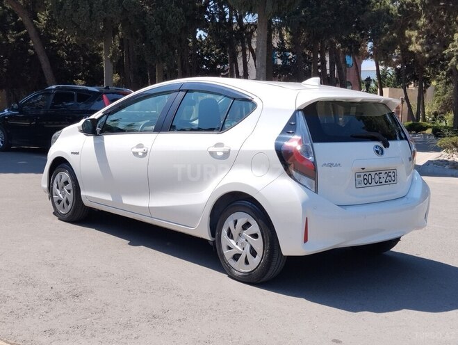 Toyota Aqua 2019, 136,923 km - 1.5 l - Bakı