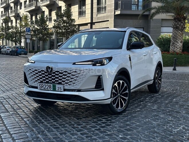 Changan CS 55 Plus 2025, 0 km - 1.5 l - Bakı