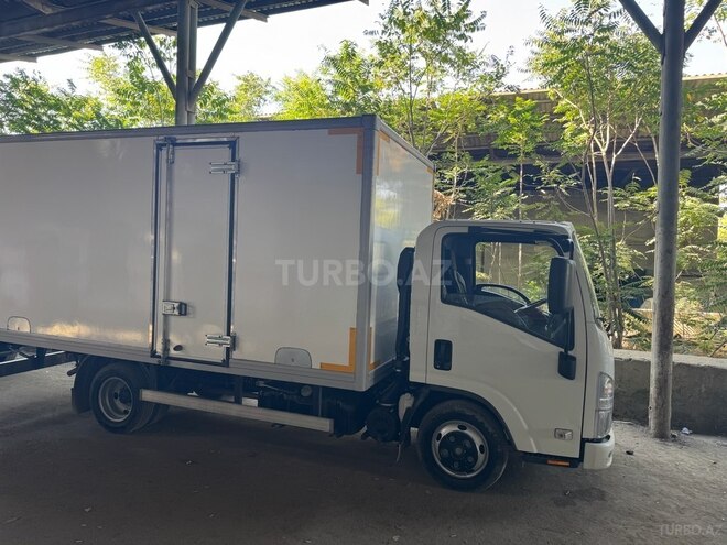 Isuzu  2024, 50,000 km - 3.0 l - Bakı
