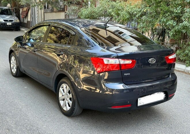 Kia Rio 2011, 242,300 km - 1.4 l - Bakı