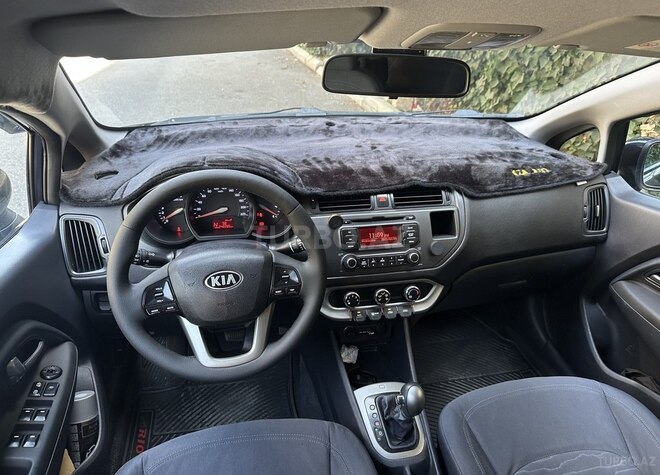 Kia Rio 2011, 242,300 km - 1.4 l - Bakı