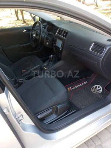 Volkswagen Jetta 2012, 241,402 km - 2.0 l - Bakı
