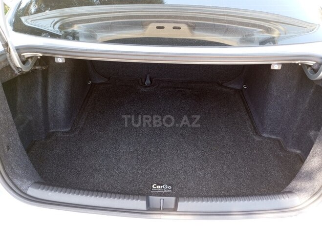 Volkswagen Jetta 2012, 241,402 km - 2.0 l - Bakı
