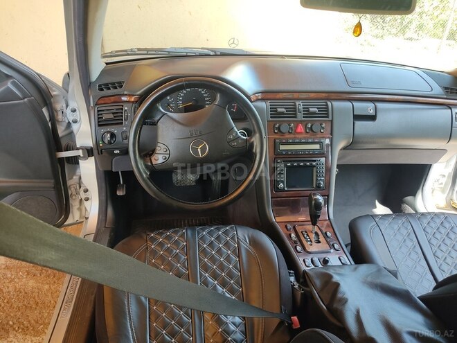 Mercedes E 320 2000, 280,000 km - 3.2 l - Ağcabədi