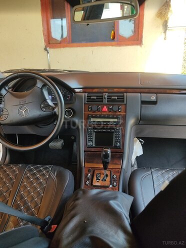 Mercedes E 320 2000, 280,000 km - 3.2 l - Ağcabədi