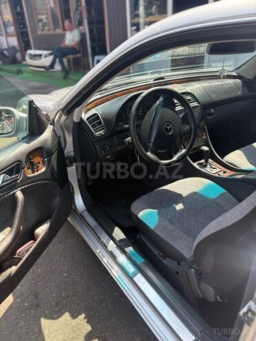 Mercedes  1999, 411,000 km - 2.3 l - Bakı