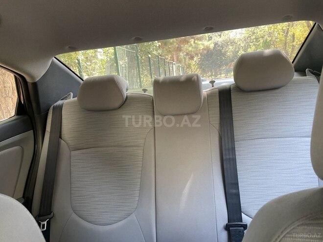 Hyundai Accent 2017, 172,893 km - 1.6 l - Bakı