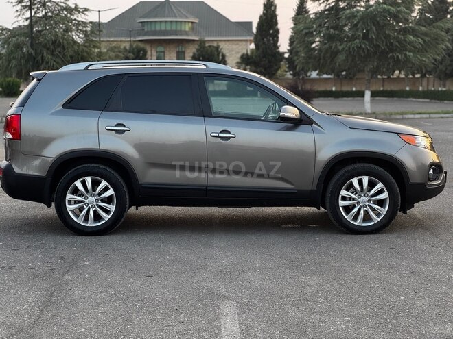 Kia Sorento 2010, 185,000 km - 2.0 l - Ağcabədi