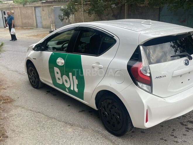 Toyota Aqua 2019, 85,606 km - 1.5 л - Bakı
